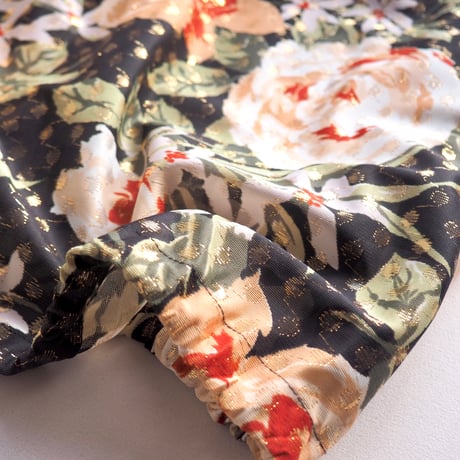 70〜80s metallic floral blouse
