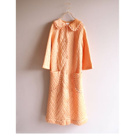 60〜70s peach quilted robe