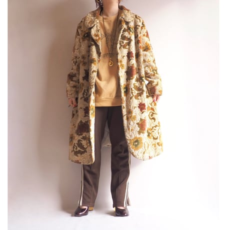 60s〜 beige floral tapestry coat