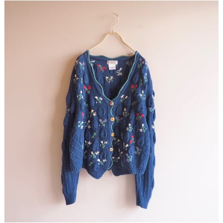"KOMPLiMENTE" floral embroidered folk cardigan