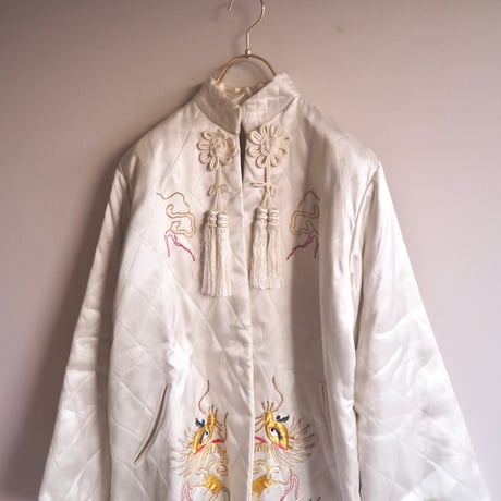 50〜60s chinese embroidered quilt jacket (ivory)