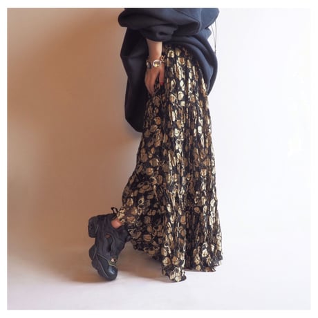 made in USA Black×Gold tiered lace maxi skirt