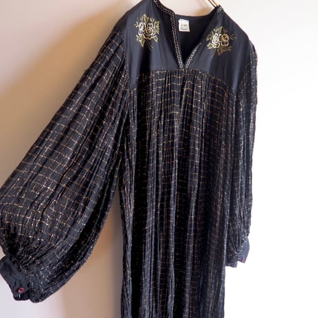 70〜80s balloon sleeve metallic gauze maxi dress