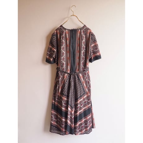 70s s/s scarf print midi dress
