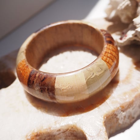 vintage plastic bangle
