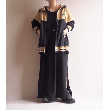 80s "NIKE" beige × black track jacket
