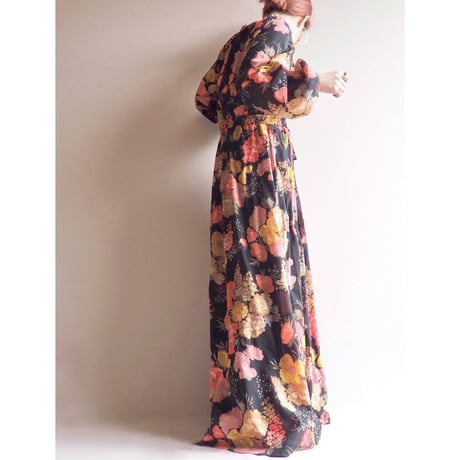 70s balloon sleeve floral maxi dress