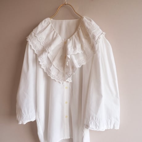 vintage ruffle lace collar blouse