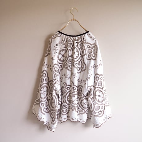 original remake lace blouse (B)