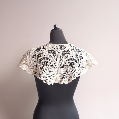 antique battenberg lace collar