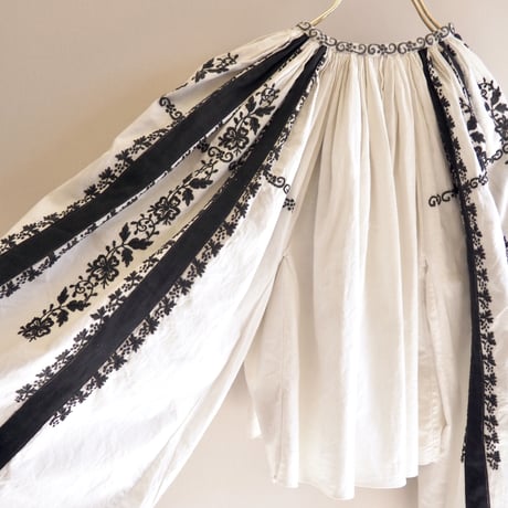 vintage romanian embroidered blouse