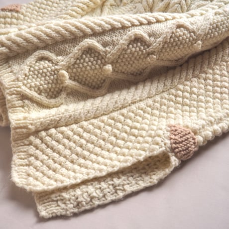 vintage bi color cable design cardigan