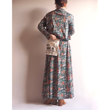 70s floral house maxi dress