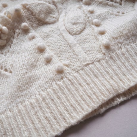 vintage floral popcorn sweater