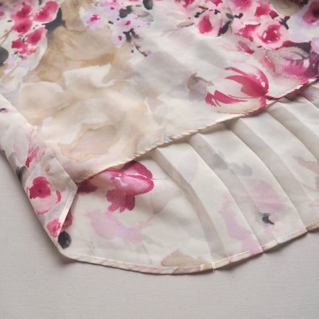 "CHAPS" semi sheer floral blouse