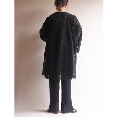 vintage no collar lace robe