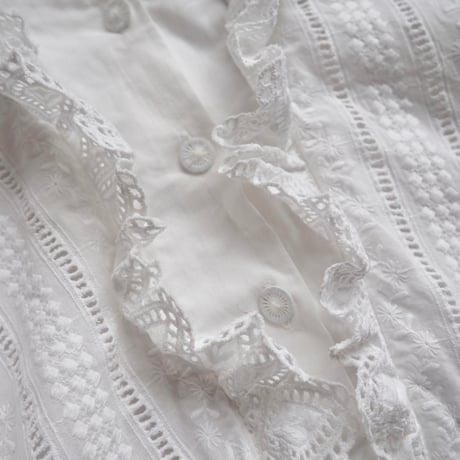 vintage folk lace ruffle blouse