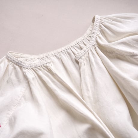 vintage ukrainian embroidered blouse