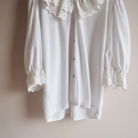 vintage folk lace ruffle blouse