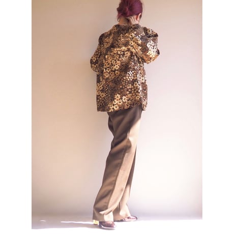 70s floral puff sleeve blouse