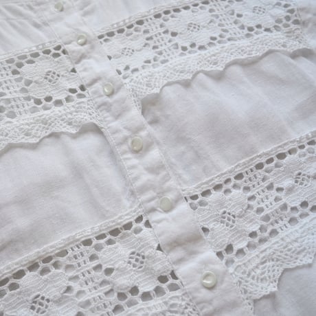 80〜90s folk linen floral crochet blouse