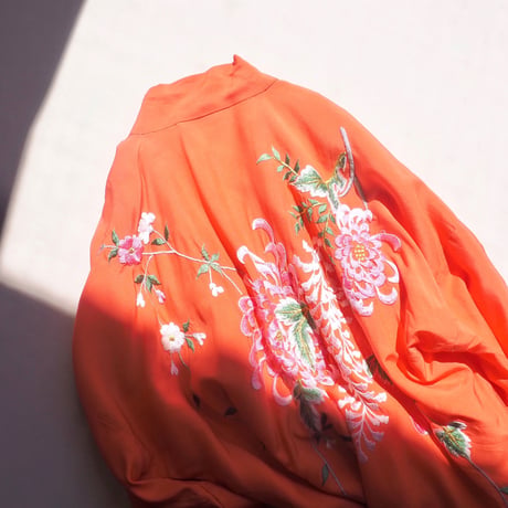 60s floral embroidered silk robe