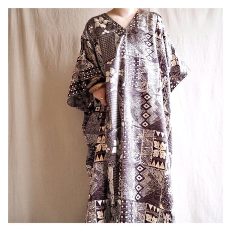 vintage satin ethnic kaftan maxi dress