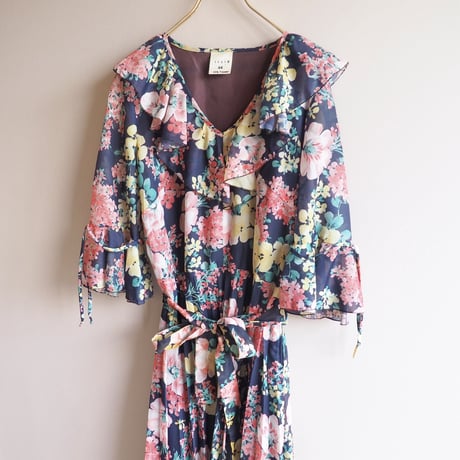 70s floral ruffle maxi dress