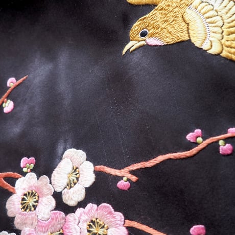70s〜 floral embroidered satin robe