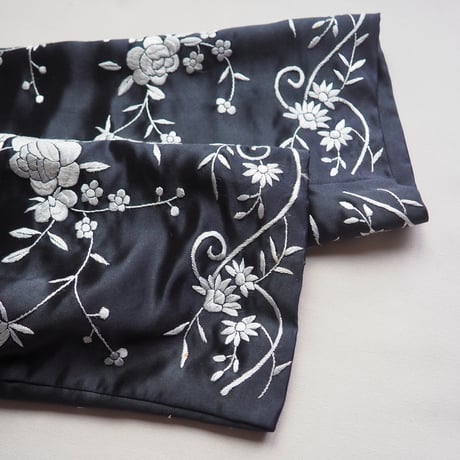 "Brownstone Studio" floral embroidered jacket