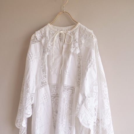 original remake lace blouse (C)