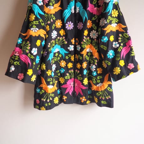 70〜80s "Dion's" floral embroidered jacket