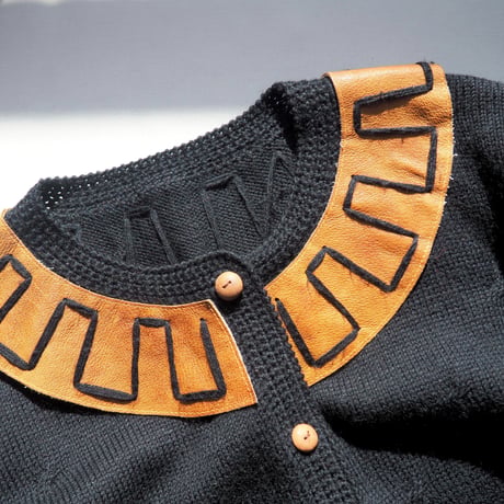 vintage fringe × leather design cardigan