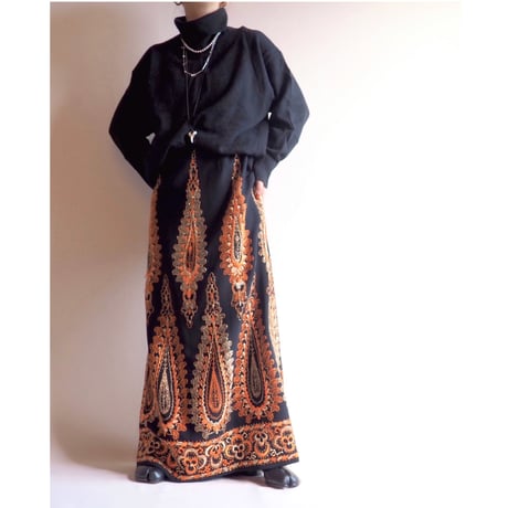 70s abstract embroidered maxi skirt