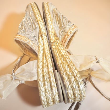 vintage stuart weitzman sheer circle espadrilles