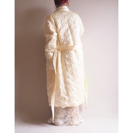 80〜90s embroidered quilt robe