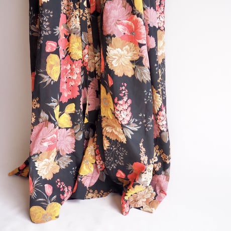 70s balloon sleeve floral maxi dress
