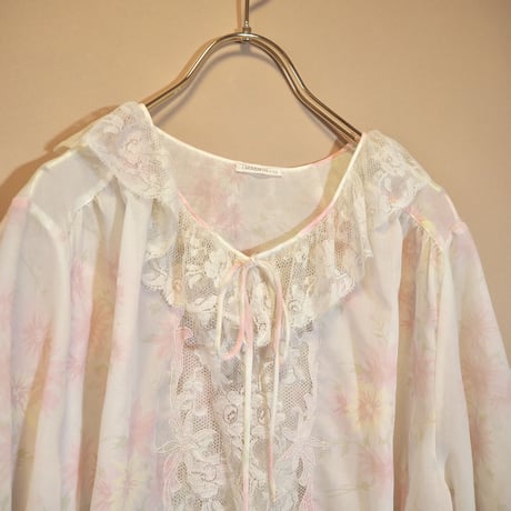 60s sheer pink floral lace bed jacket