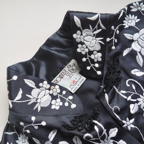 "Brownstone Studio" floral embroidered jacket