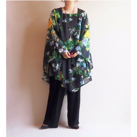 70s "LADY WINN California by Teddi" floral sheer tunic (A)