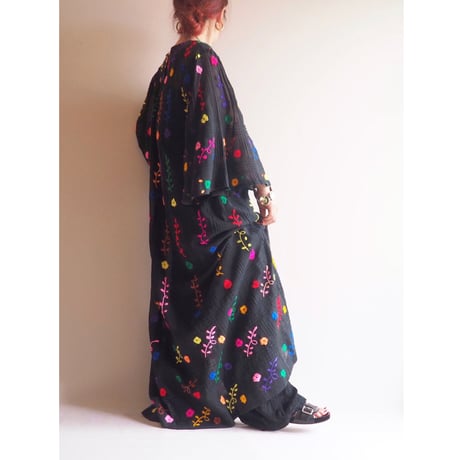 70s Mexican embroidered maxi dress