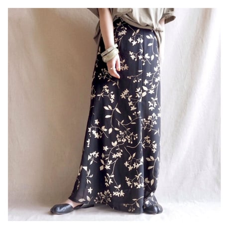 vintage black floral maxi skirt