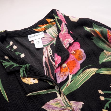 "Anna Maxwell" floral blouse & sleeveless maxi dress