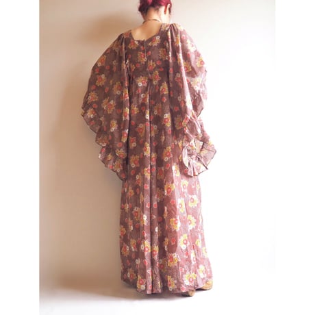70s floral butterfly sleeve maxi dress