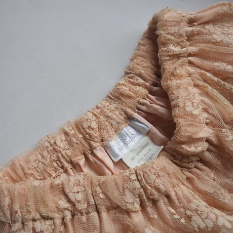 "Soft surrounding" lace maxi skirt