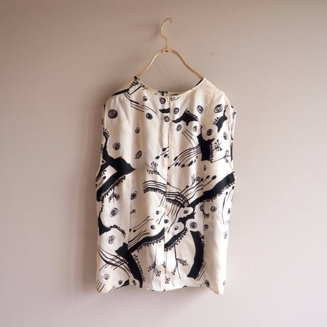 vintage silk abstract print sleeveless tops
