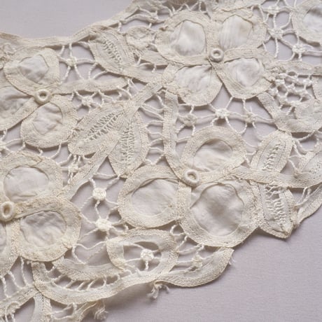 antique battenberg lace collar