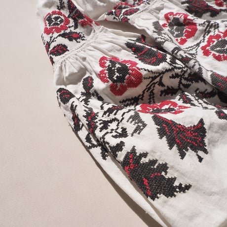 vintage ukrainian embroidered maxi dress