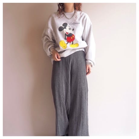 90s "Velva Sheen" mickey print sweat