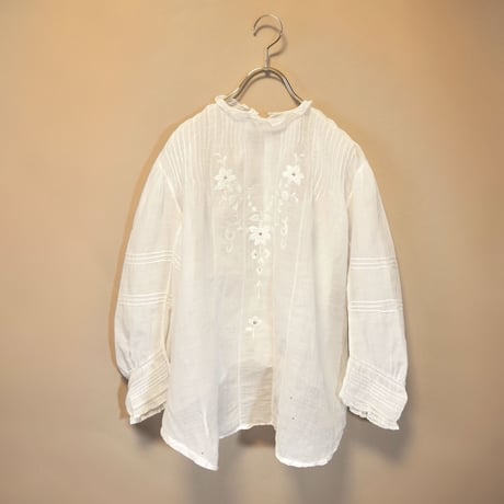 10〜20s edwardian floral embroidered blouse